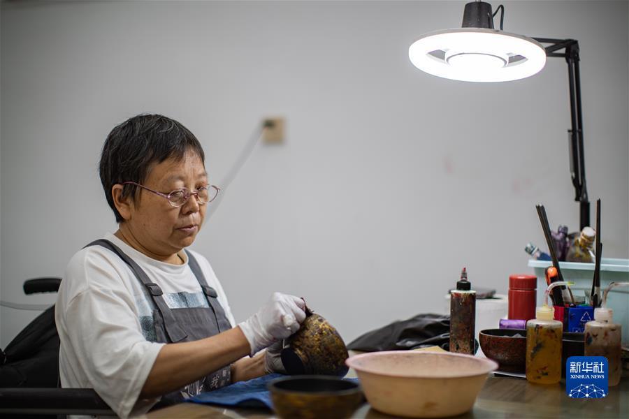 丰城瓜瓜棋牌